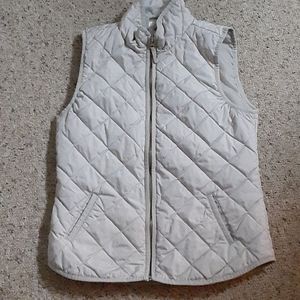 Zip up vest